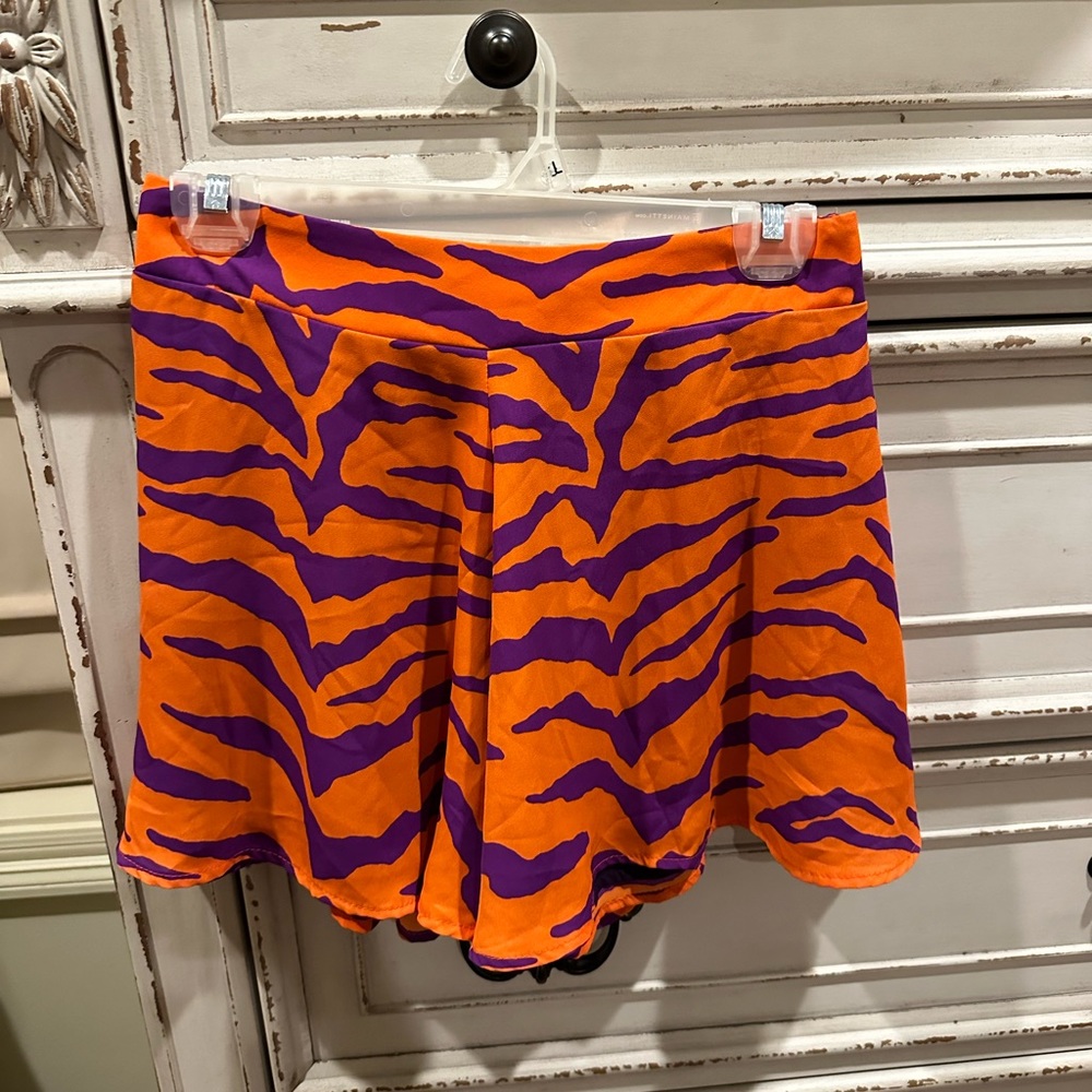Adrienne purple/orange shorts
